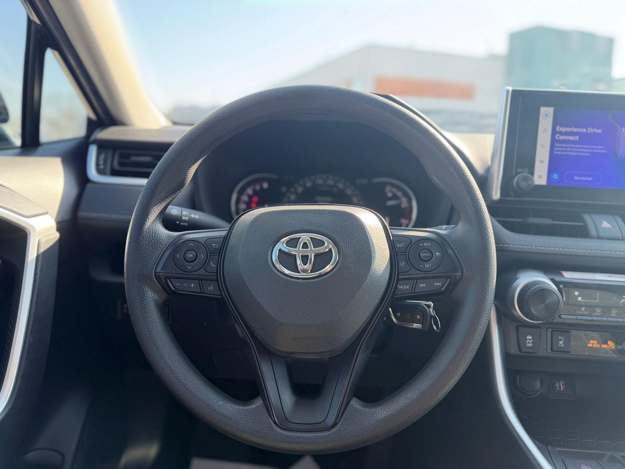 2024 Toyota RAV4 LE Photo