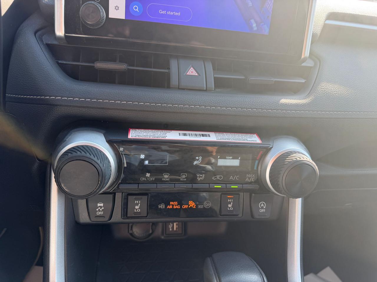 2024 Toyota RAV4 LE Photo