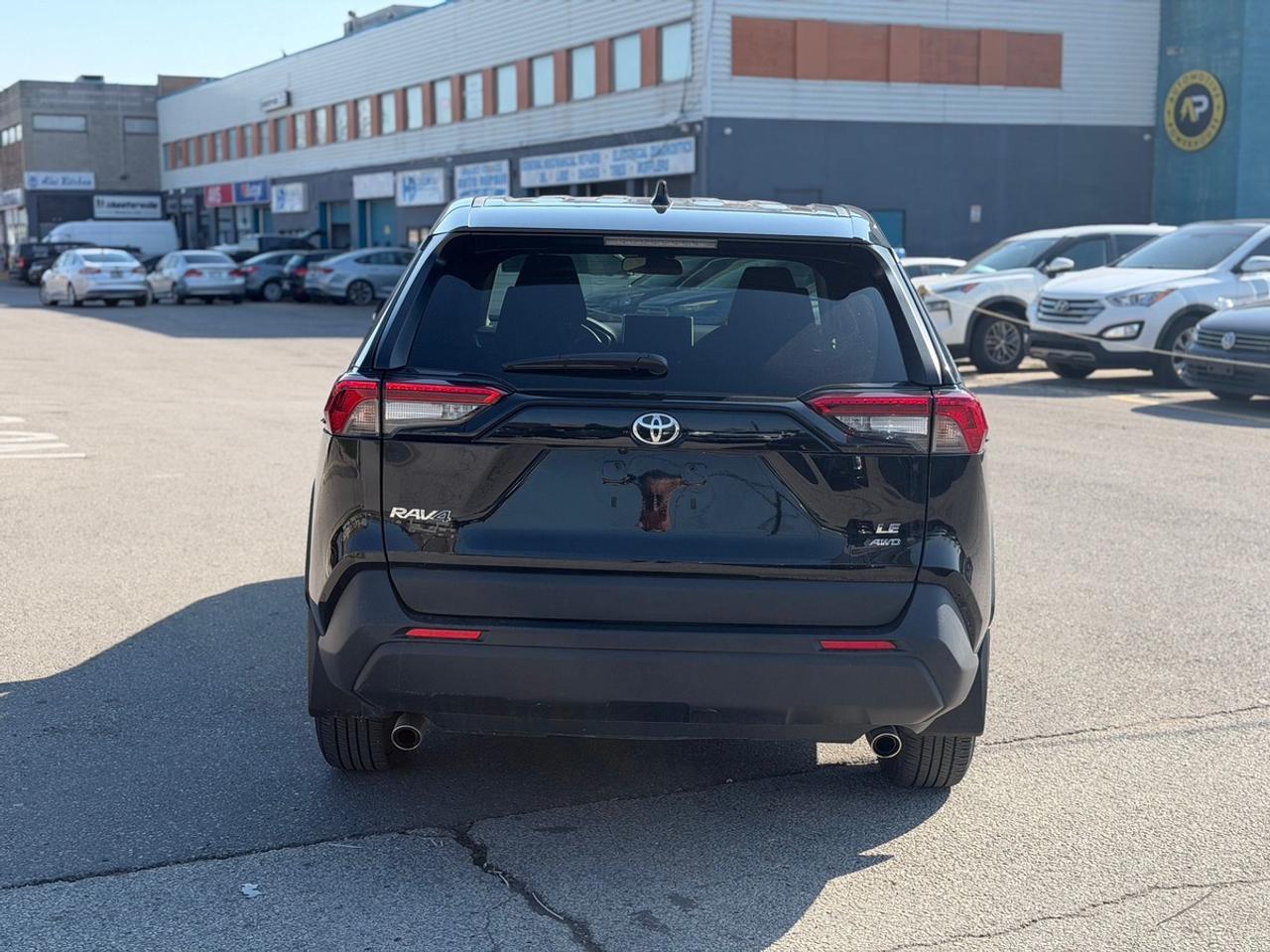2024 Toyota RAV4 LE Photo