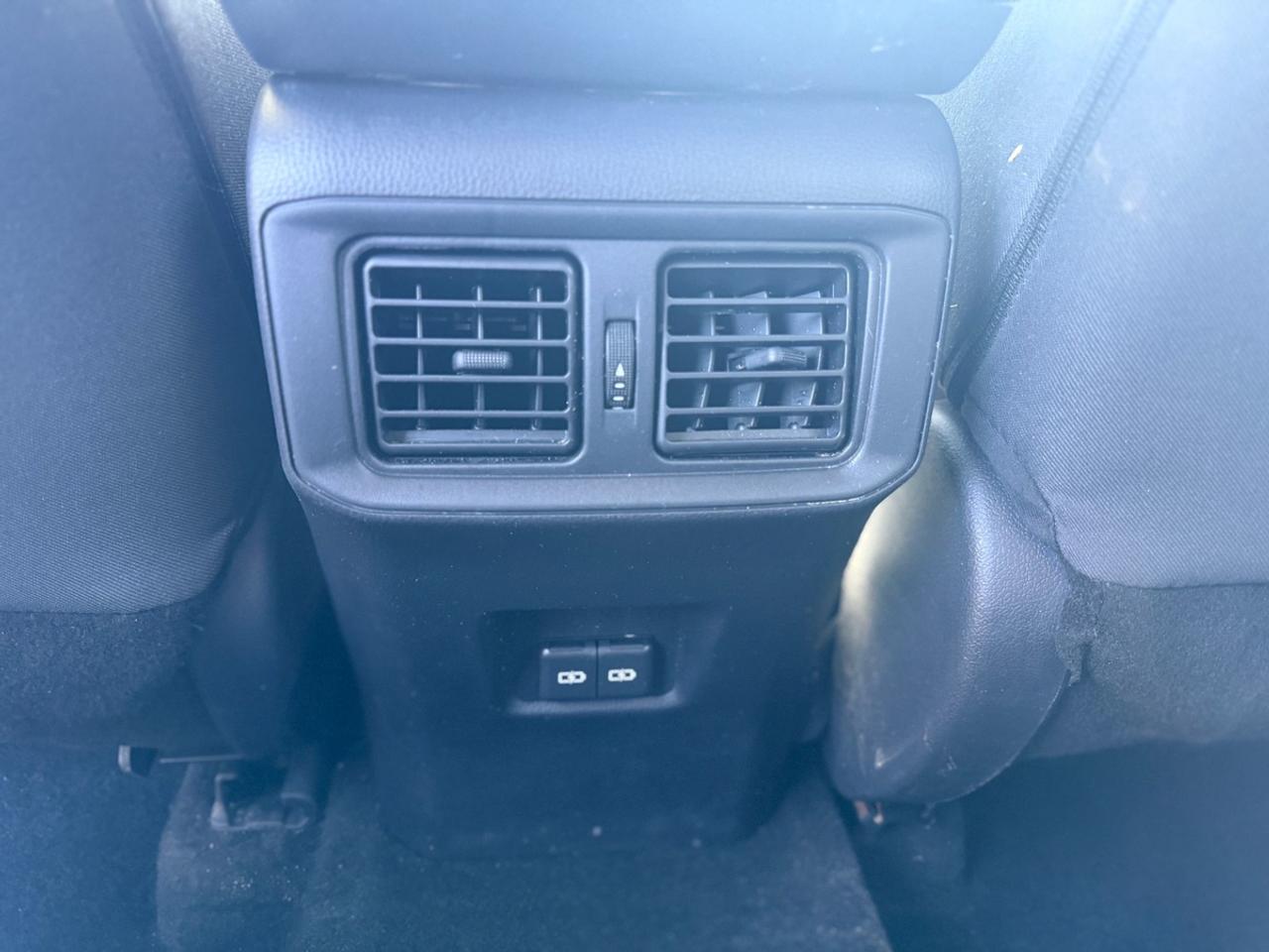 2024 Toyota RAV4 LE Photo