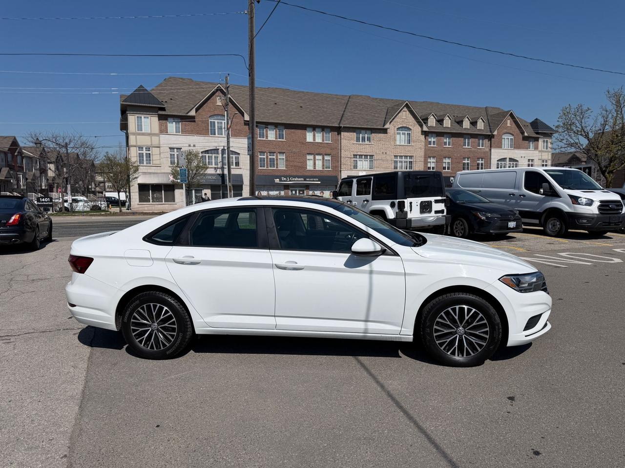 2019 Volkswagen Jetta SEL Photo