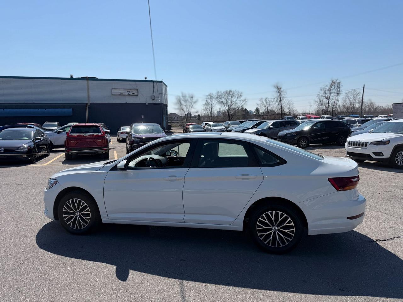 2019 Volkswagen Jetta SEL Photo