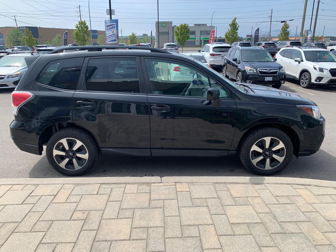 2018 Subaru Forester 2.5i Touring (CVT) 4dr All-Wheel Drive Photo3