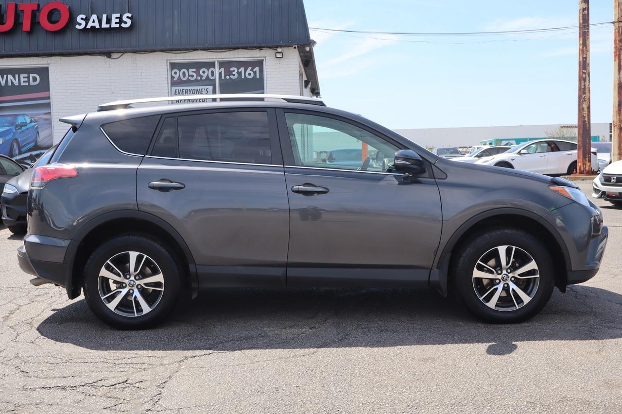 2018 Toyota RAV4 XLE AWD   No Accident   Clean Carfax   Safety Inlc Photo