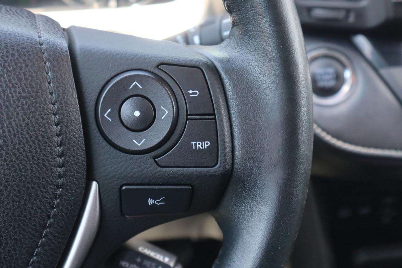 2018 Toyota RAV4 XLE AWD   No Accident   Clean Carfax   Safety Inlc Photo