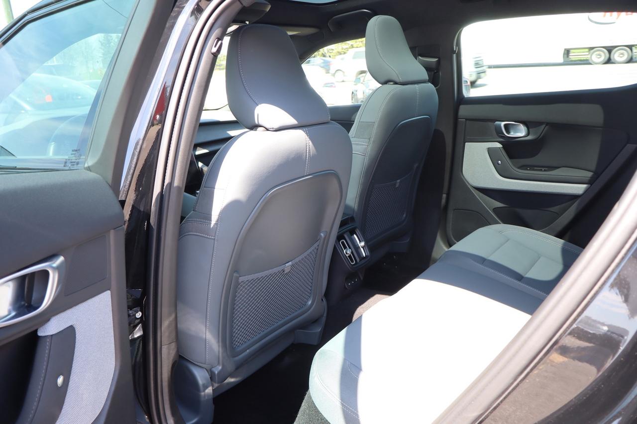 2022 Polestar 2 Long Range Dual Motor   No Accident   AWD   Clean Photo