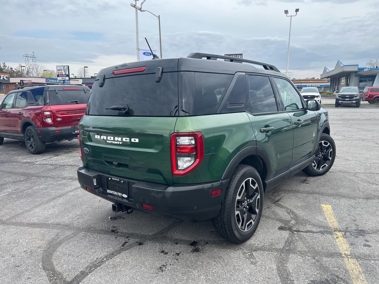 2023 Ford Bronco Sport 1.5L 4X4 SUNROOF BLACK ROOF ADAPTIVE CRUISE TECH P Photo