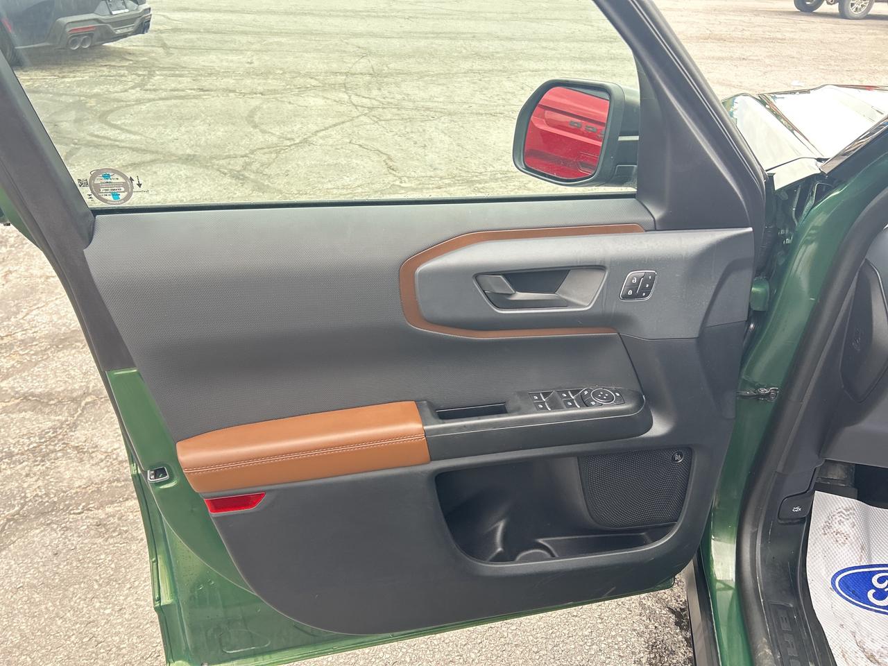 2023 Ford Bronco Sport 1.5L 4X4 SUNROOF BLACK ROOF ADAPTIVE CRUISE TECH P Photo