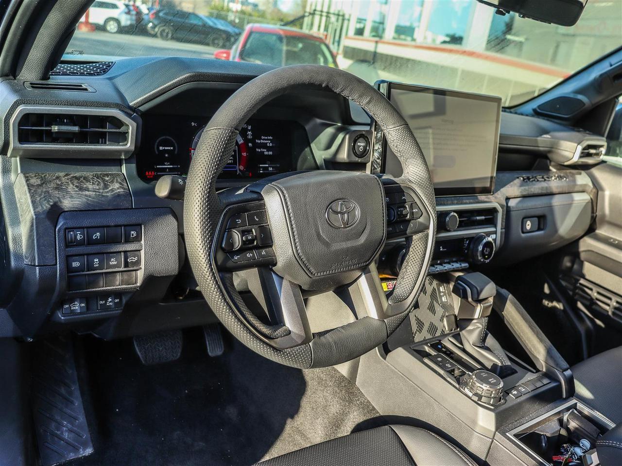 2025 Toyota Tacoma HYBRID SB DOUBLE CAB LIMITED Photo