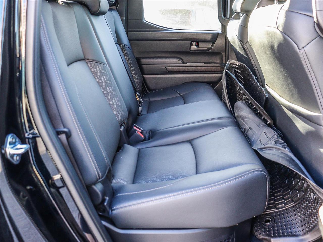 2025 Toyota Tacoma HYBRID SB DOUBLE CAB LIMITED Photo