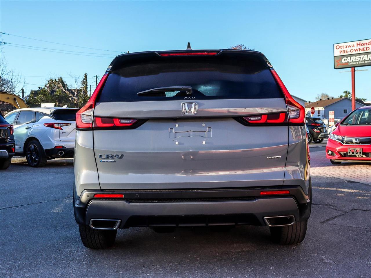 2023 Honda CR-V Hybrid Touring LEATHER NAVI SUNROOF Photo