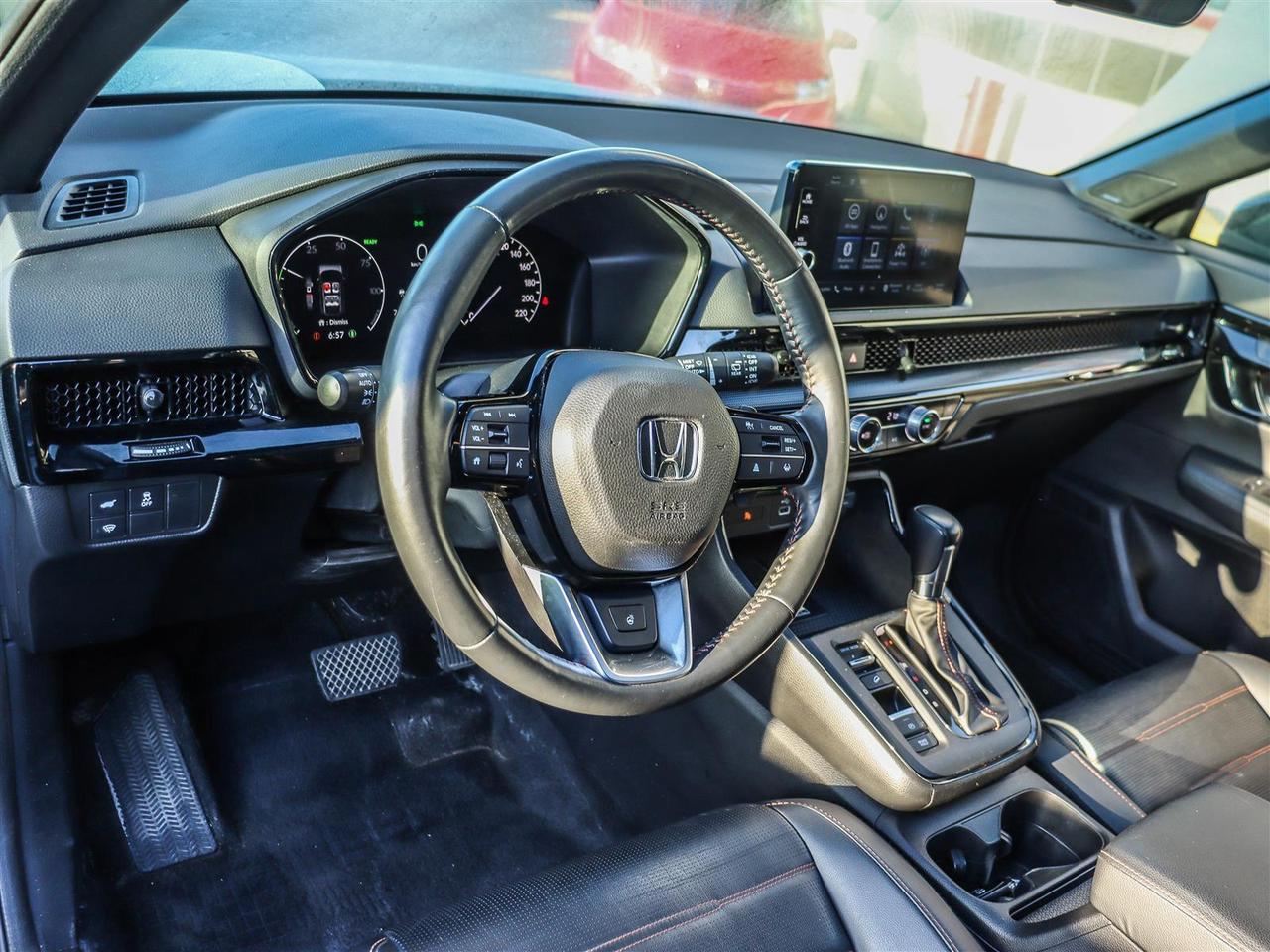 2023 Honda CR-V Hybrid Touring LEATHER NAVI SUNROOF Photo