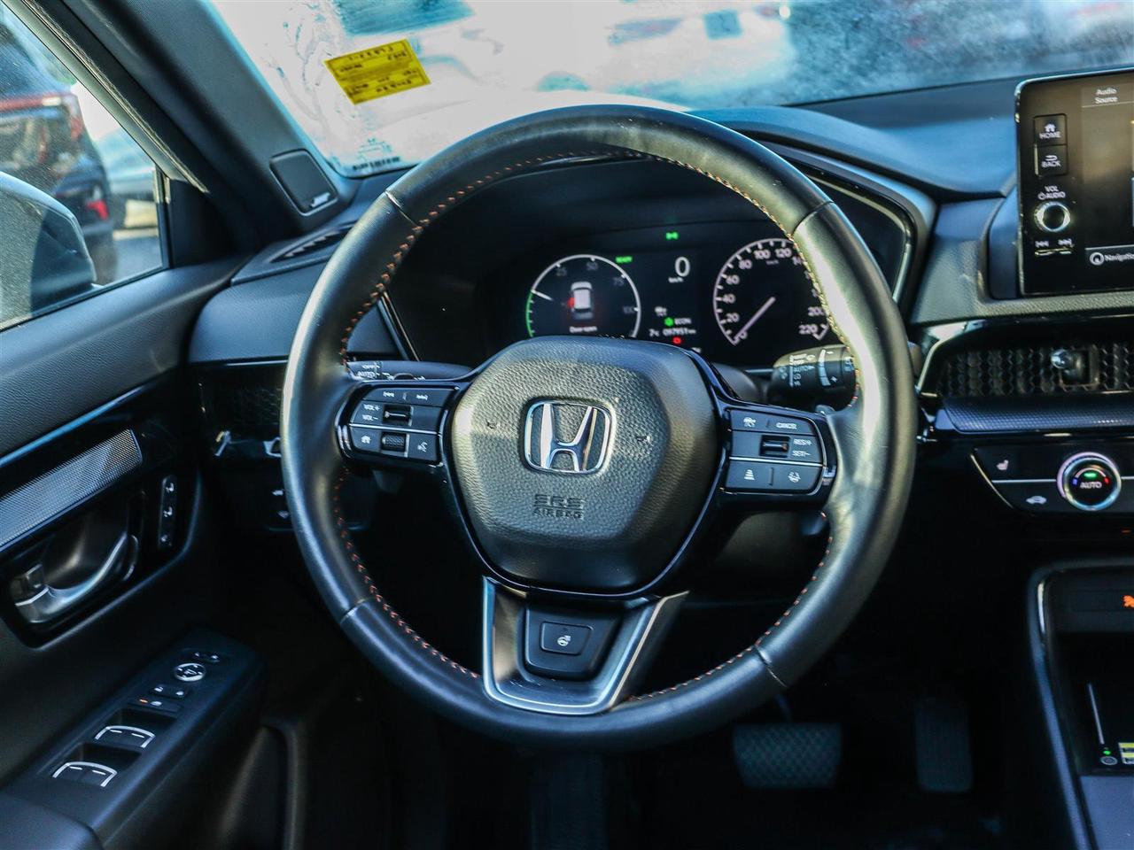 2023 Honda CR-V Hybrid Touring LEATHER NAVI SUNROOF Photo