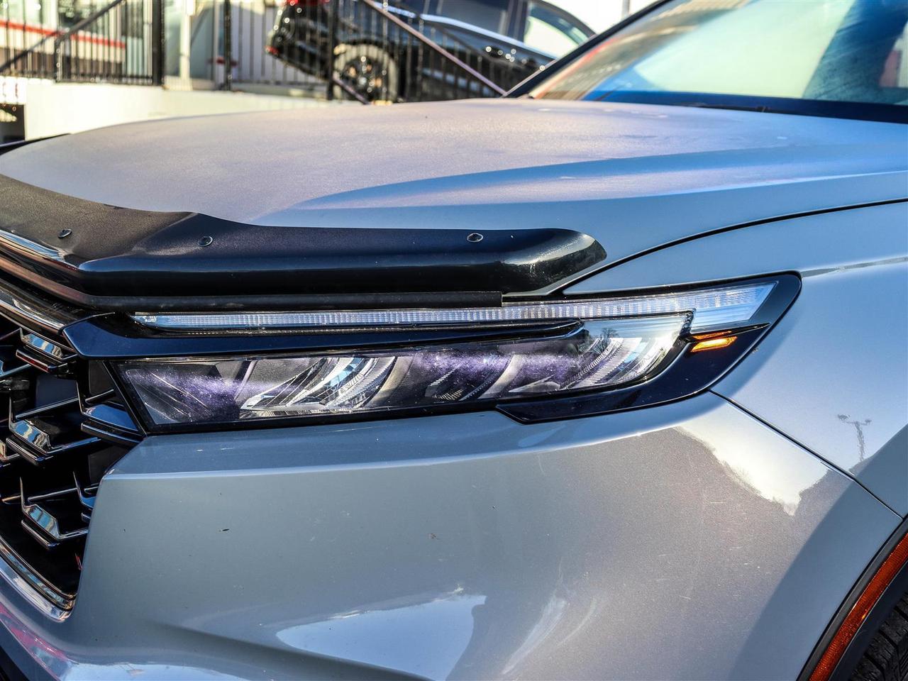 2023 Honda CR-V Hybrid Touring LEATHER NAVI SUNROOF Photo