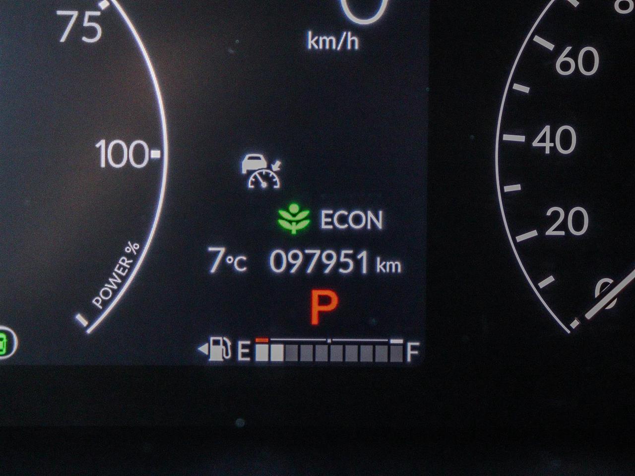 2023 Honda CR-V Hybrid Touring LEATHER NAVI SUNROOF Photo