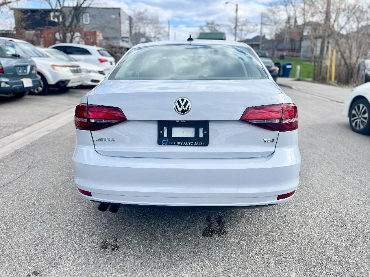 2017 Volkswagen Jetta certified Photo