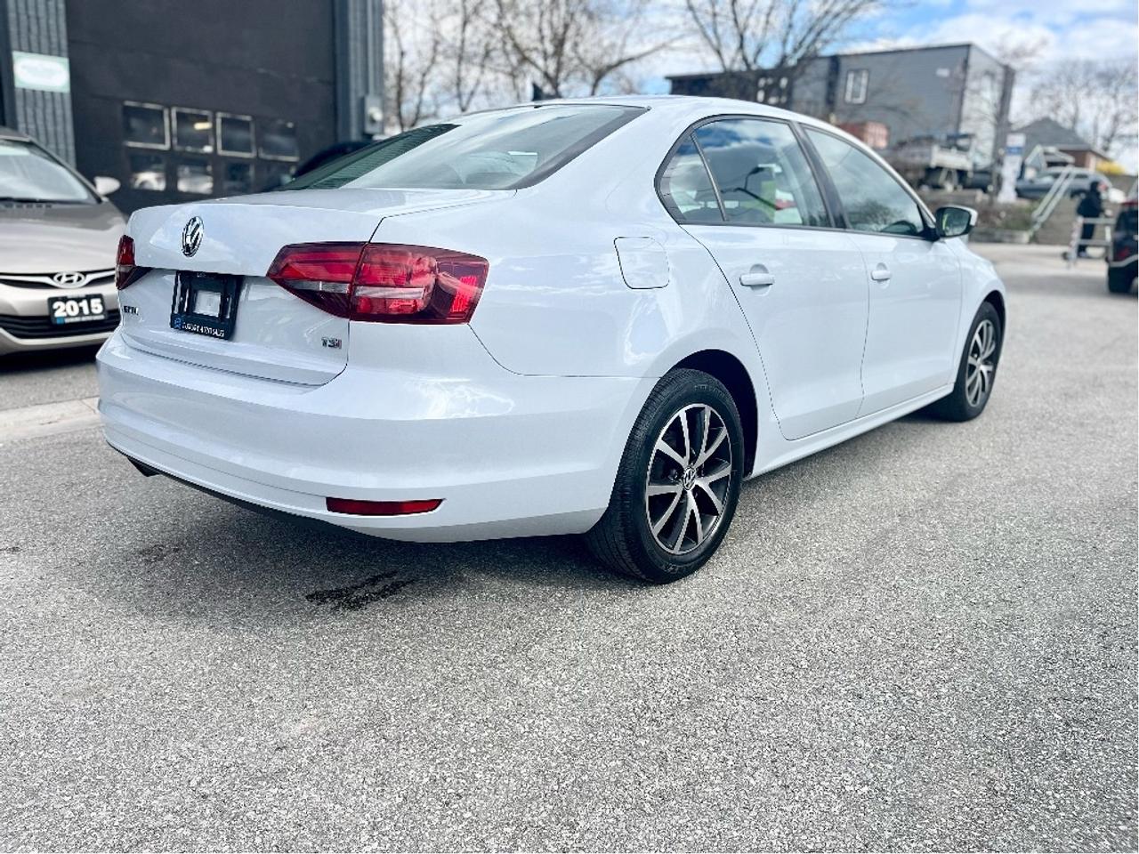 2017 Volkswagen Jetta certified Photo