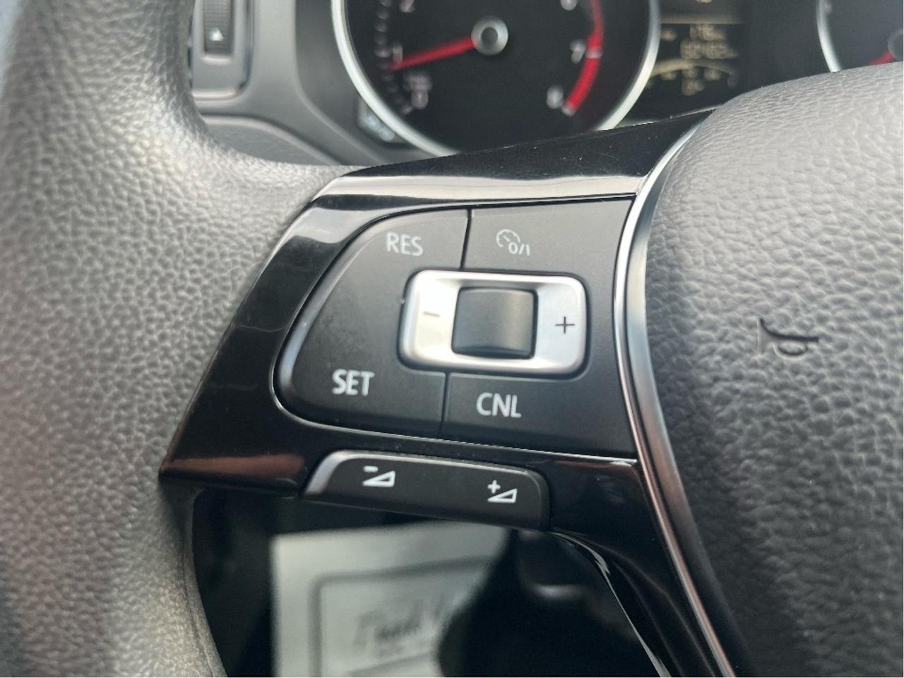 2017 Volkswagen Jetta certified Photo