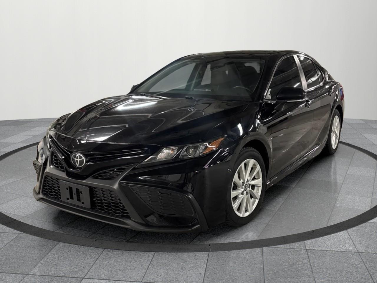 2021 Toyota Camry SE 4dr Front-Wheel Drive Sedan Photo