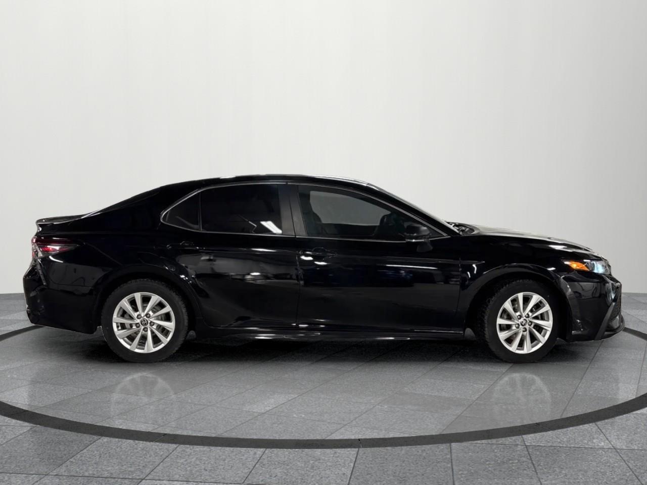 2021 Toyota Camry SE 4dr Front-Wheel Drive Sedan Photo