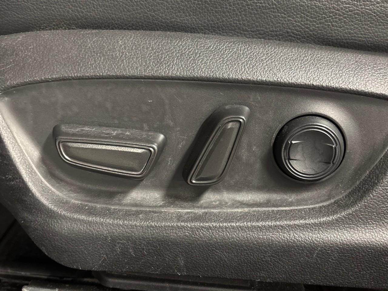 2021 Toyota Camry SE 4dr Front-Wheel Drive Sedan Photo
