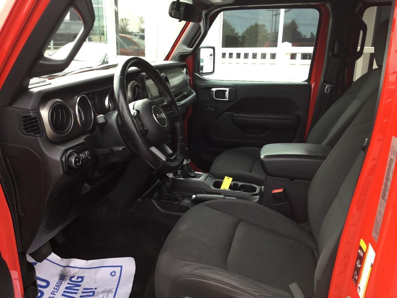 2020 Jeep Gladiator Sport S Photo