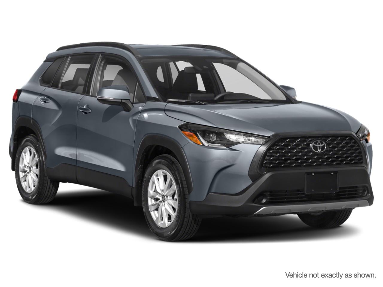 2022 Toyota Corolla Cross LE AWD Photo