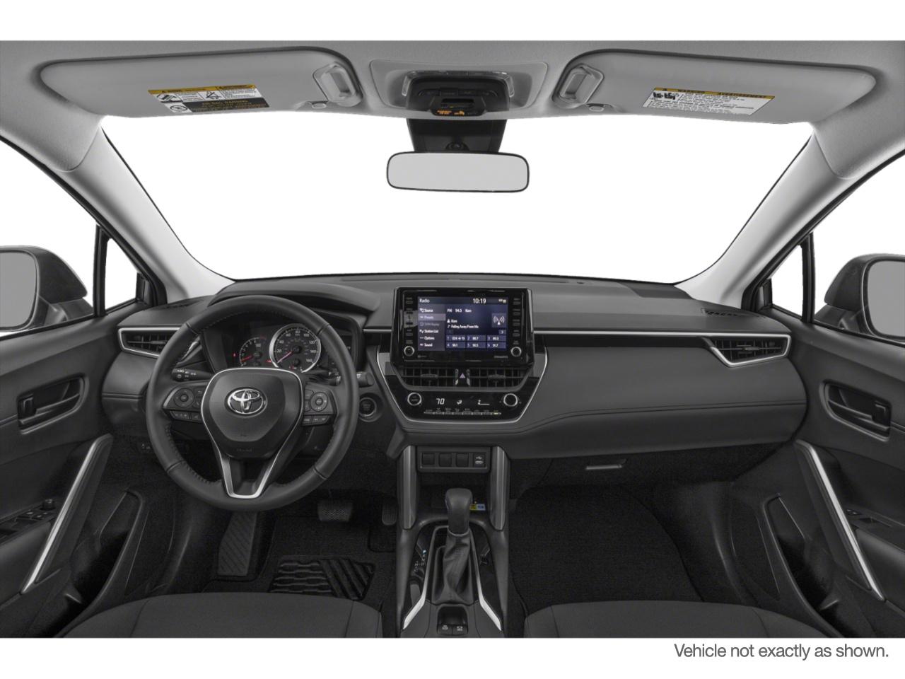 2022 Toyota Corolla Cross LE AWD Photo