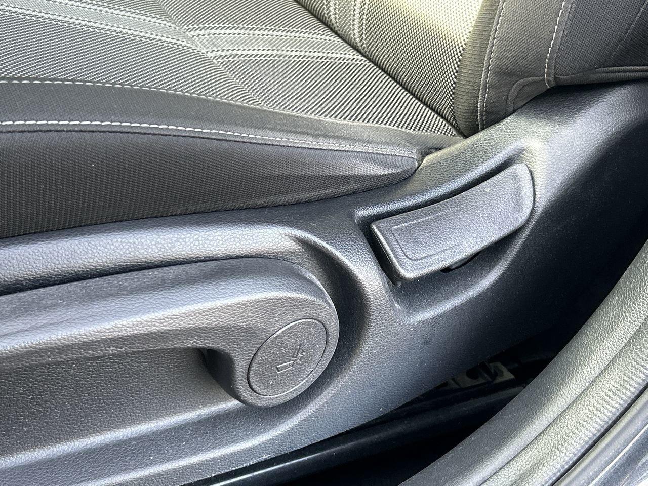 2022 Kia Forte LX Htd Seats   Apple CarPlay/Android Auto   Cruise Photo