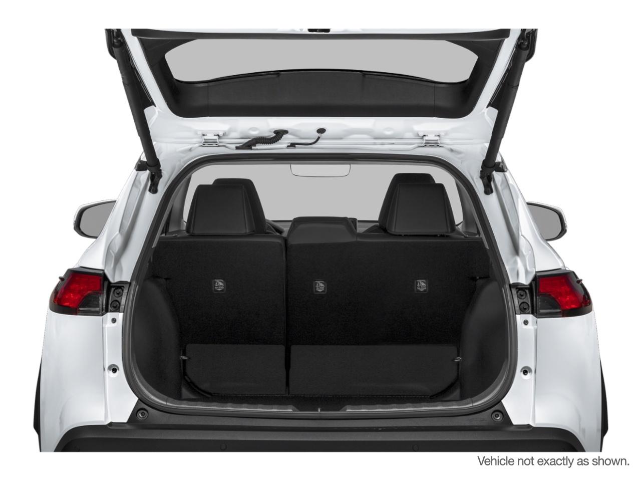 2022 Toyota Corolla Cross XLE AWD Photo