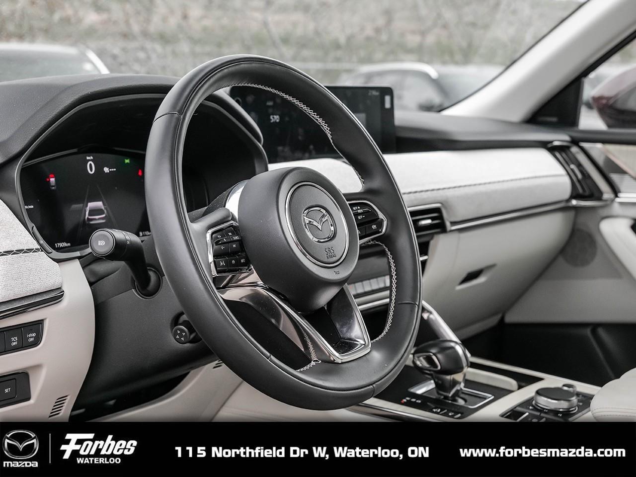 2024 Mazda CX-90 MHEV Signature 4dr i-ACTIV All-Wheel Drive Sport Utility Photo