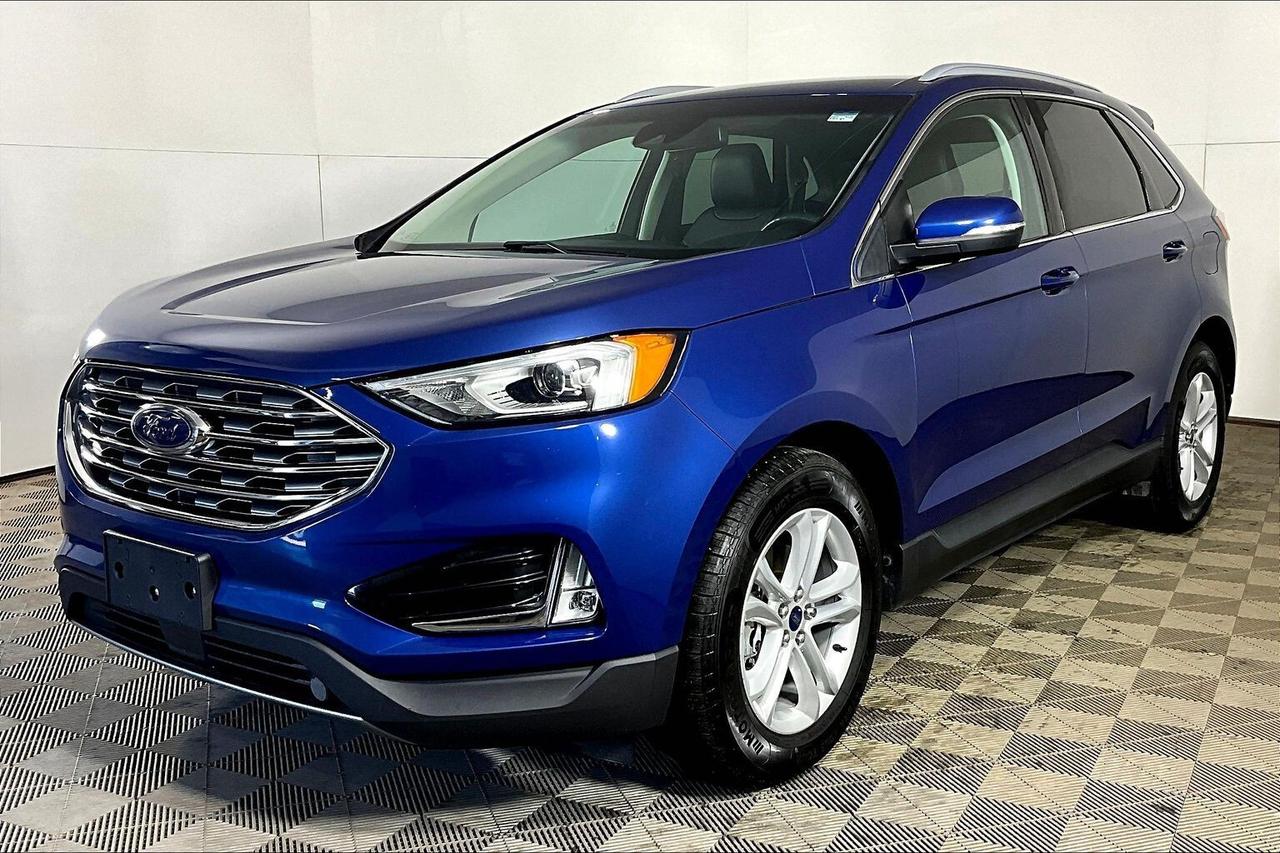 2020 Ford Edge SEL FWD Photo