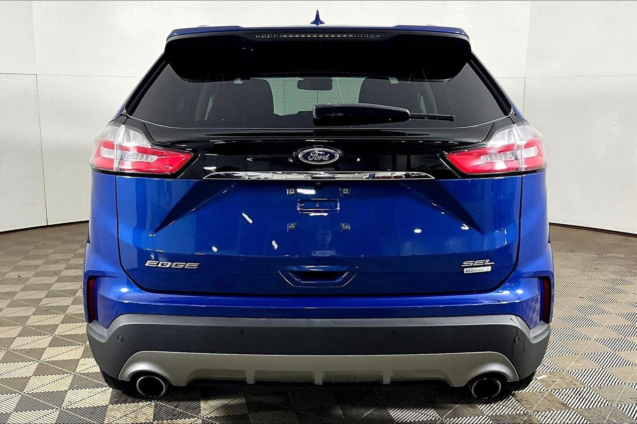 2020 Ford Edge SEL FWD Photo3
