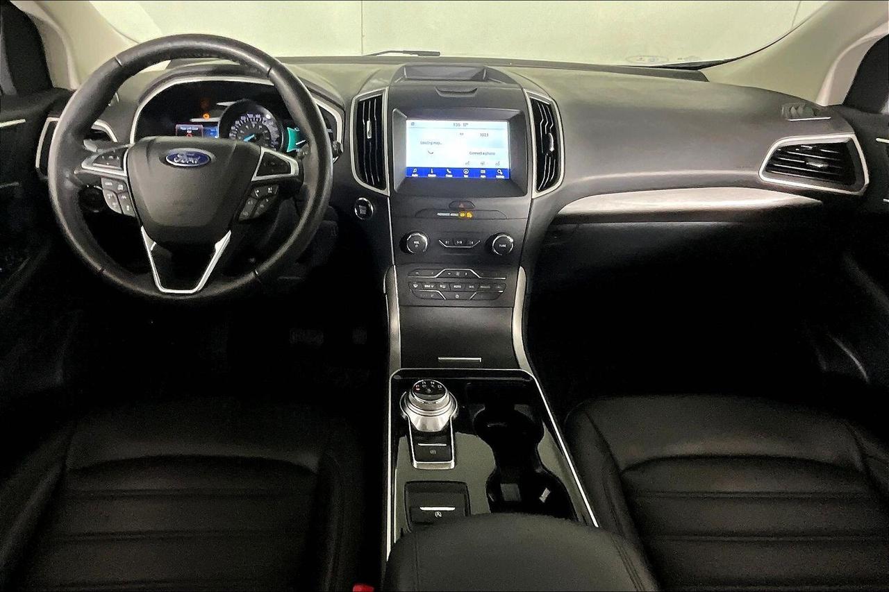 2020 Ford Edge SEL FWD Photo