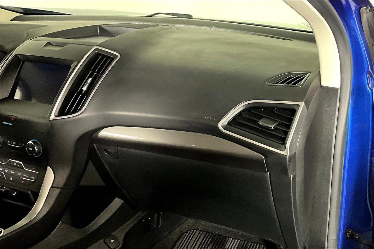 2020 Ford Edge SEL FWD Photo