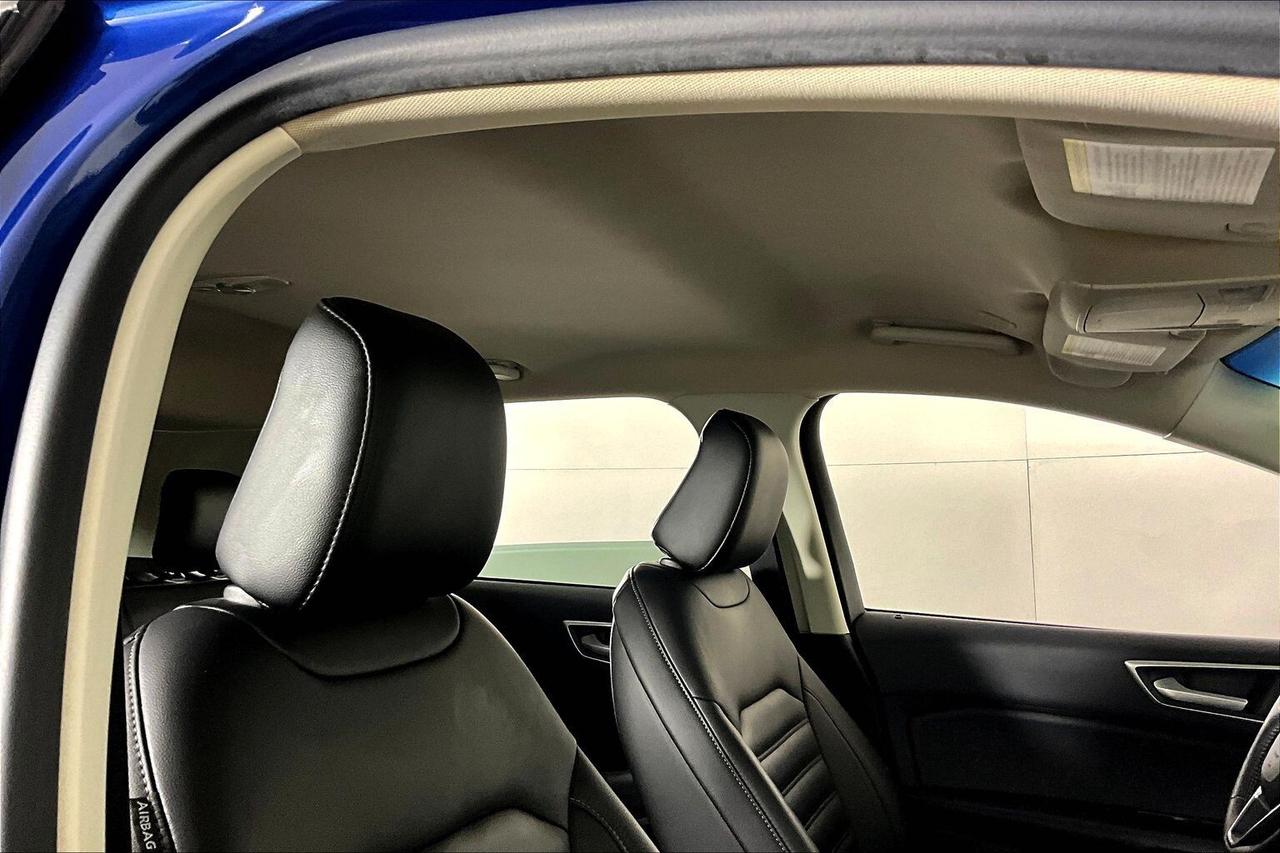 2020 Ford Edge SEL FWD Photo