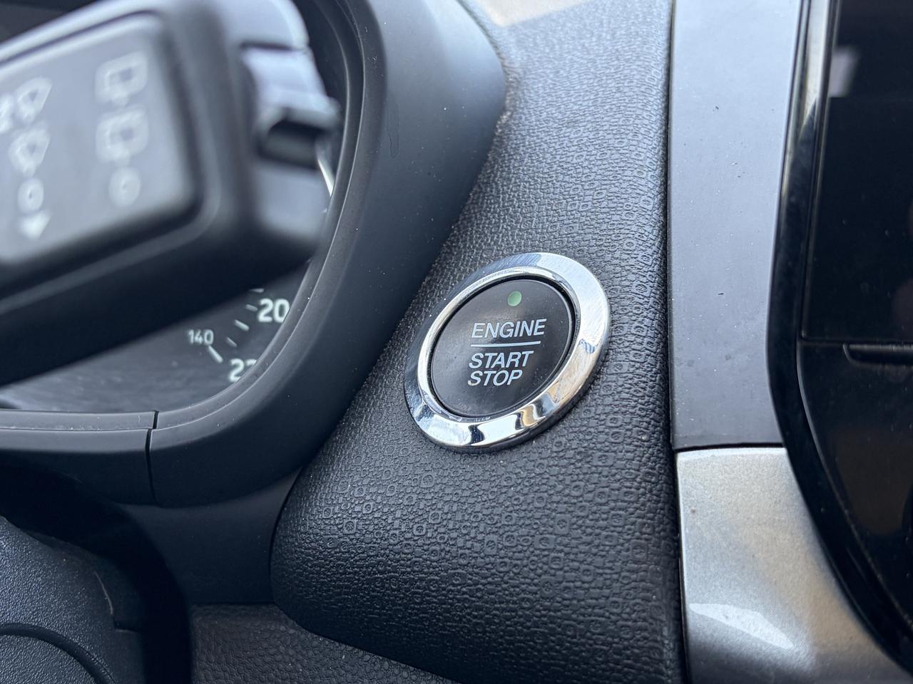2018 Ford EcoSport SE FWD   Sunroof   Heated Seats & Steering Wheel Photo