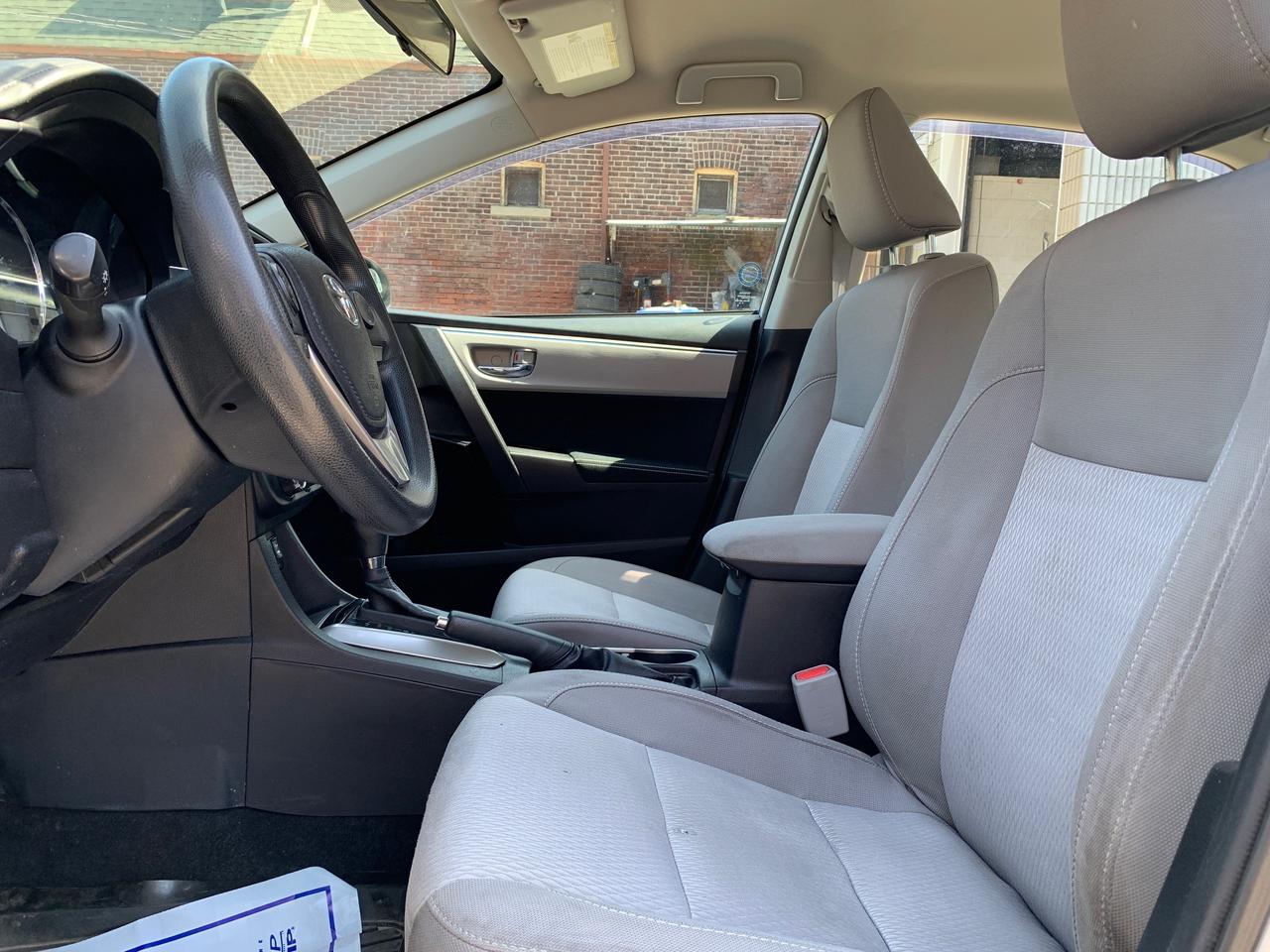 2014 Toyota Corolla 4dr Sdn CVT LE Photo