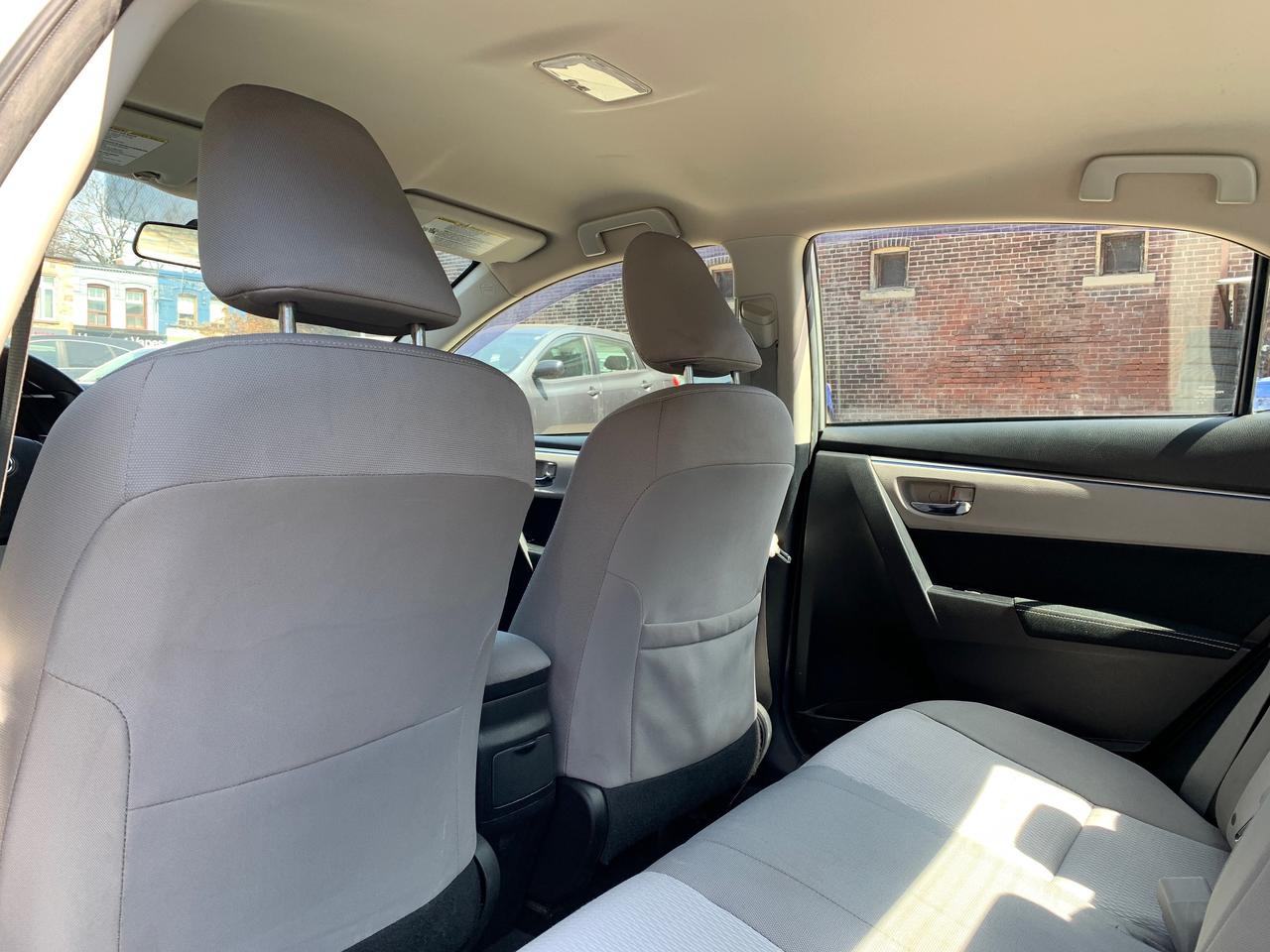 2014 Toyota Corolla 4dr Sdn CVT LE Photo