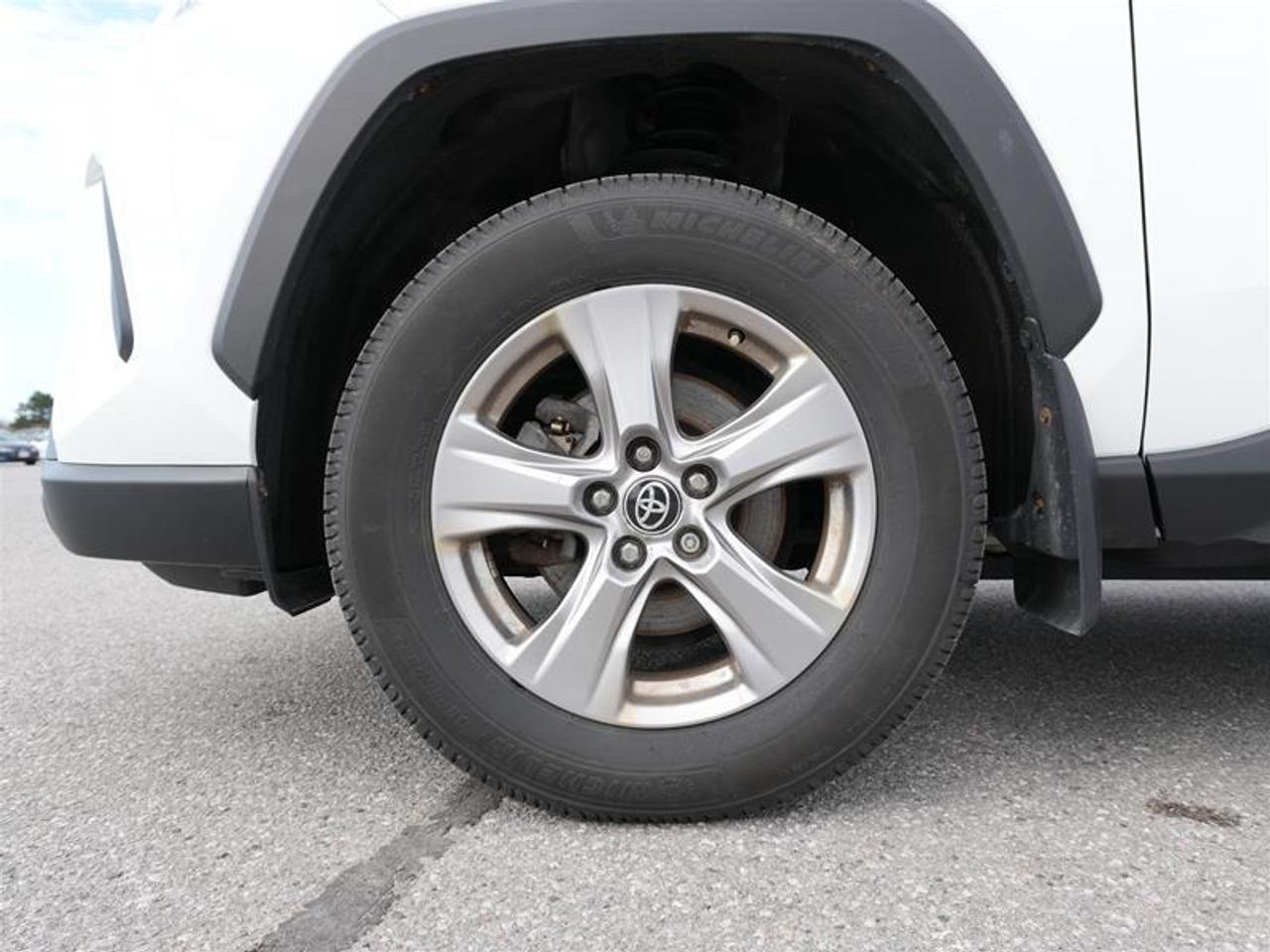 2022 Toyota RAV4 Hybrid  Photo