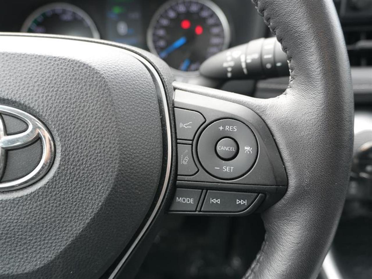 2022 Toyota RAV4 Hybrid  Photo