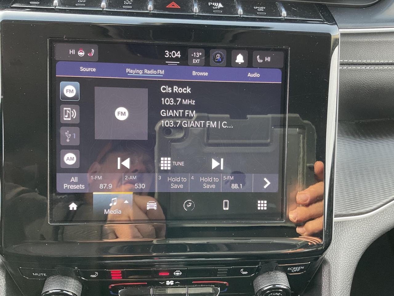 2023 Jeep Grand Cherokee L Laredo 4dr 4x4 Photo