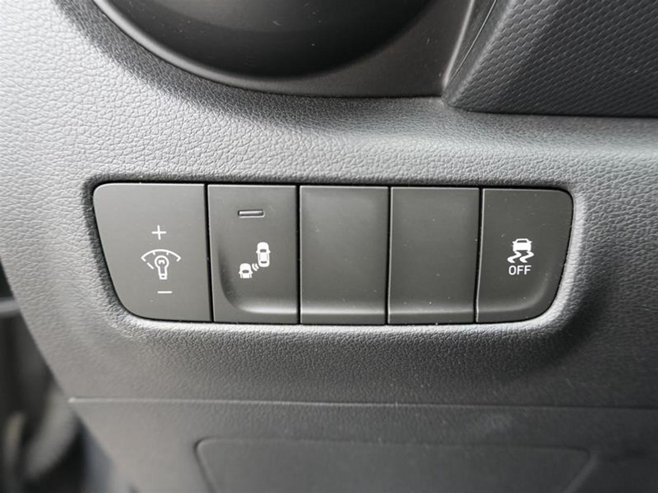 2020 Hyundai KONA 2.0L Preferred AWD Photo