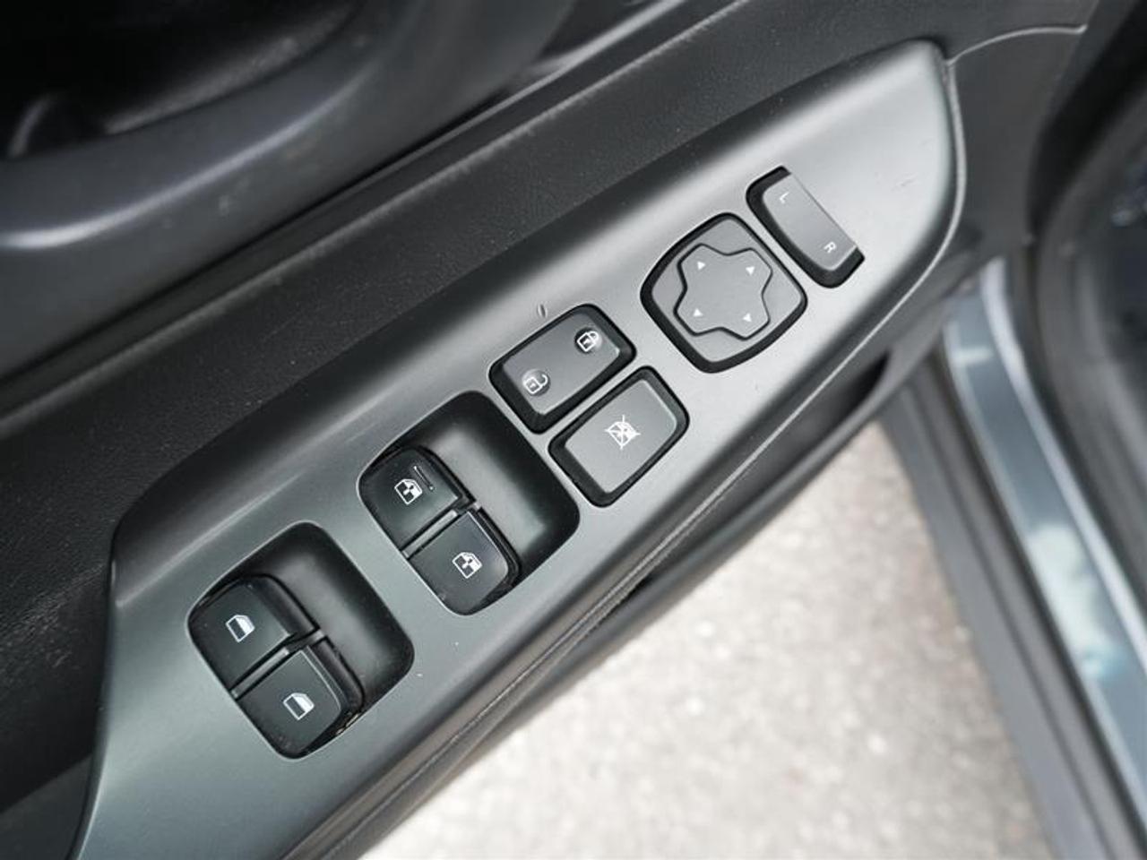2020 Hyundai KONA 2.0L Preferred AWD Photo
