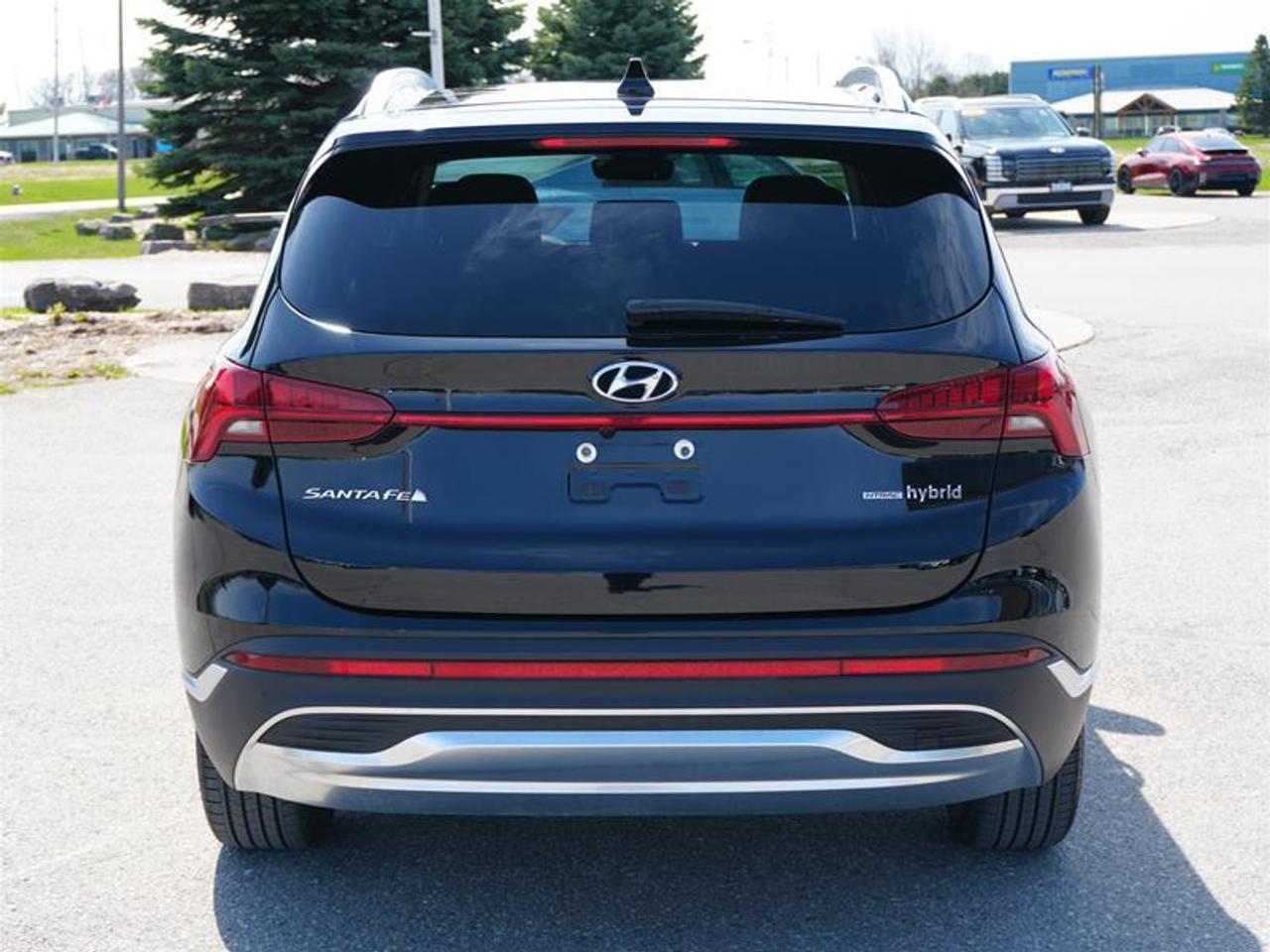 2023 Hyundai Santa Fe Hybrid  Photo