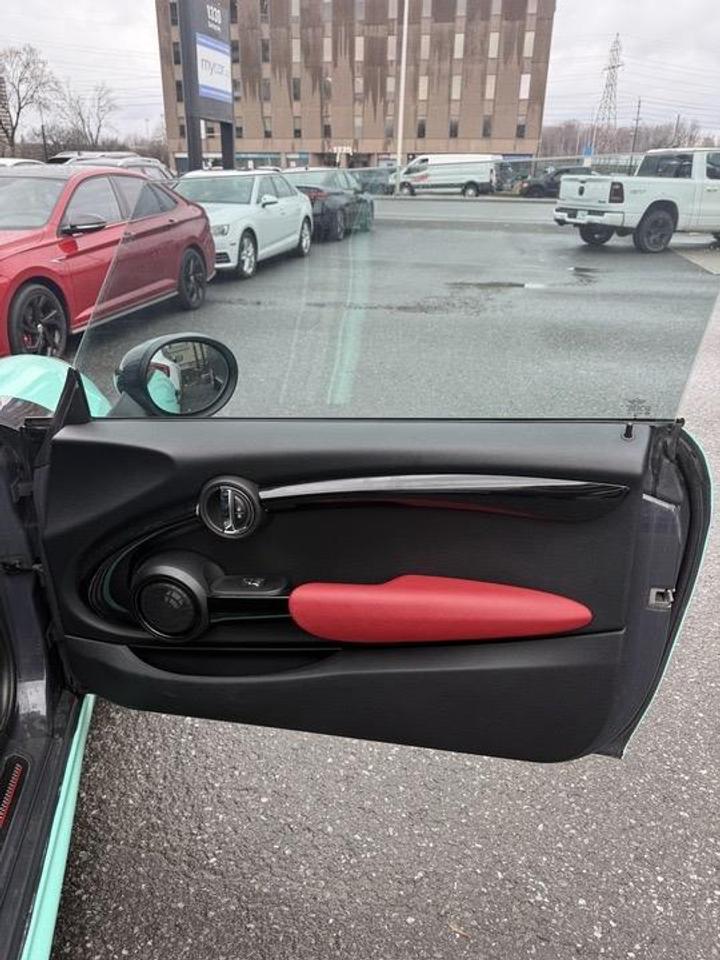 2016 MINI 3 Door John Cooper Works 2dr Hatchback Photo