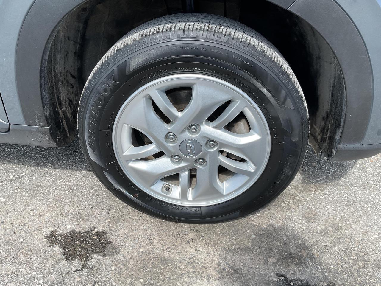 2025 Hyundai Venue  Photo