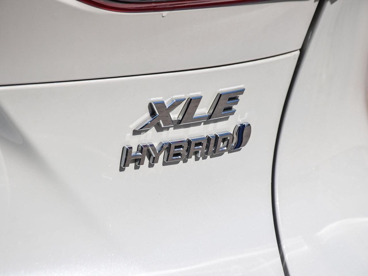 2022 Toyota Venza XLE 4dr All-Wheel Drive Photo