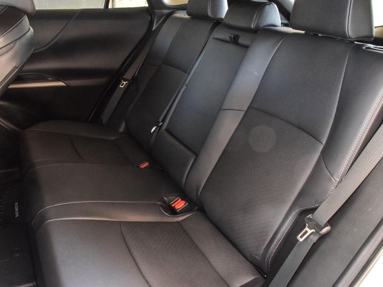 2022 Toyota Venza XLE 4dr All-Wheel Drive Photo