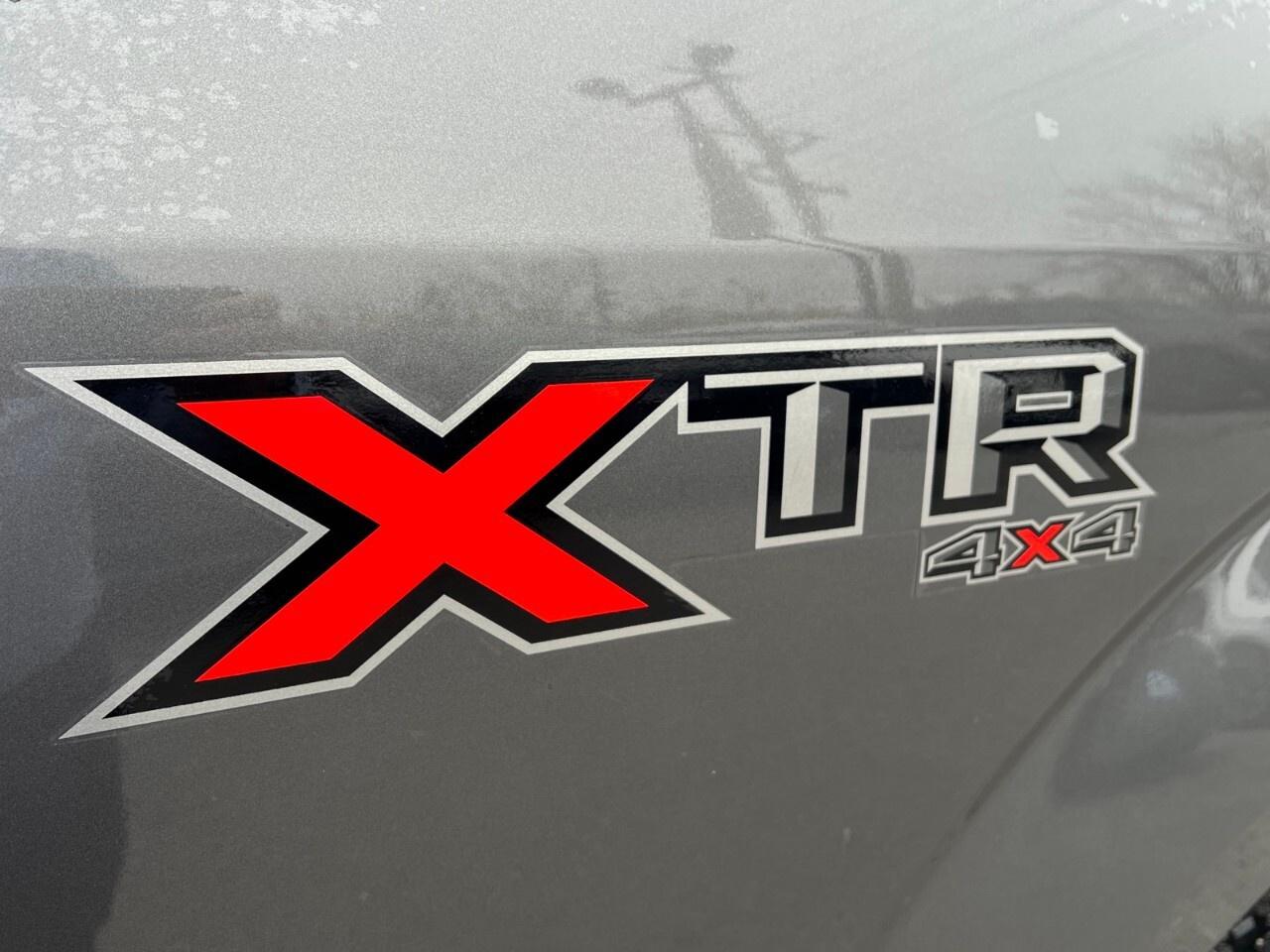 2015 Ford F-150 XLT   1 OWNER    NO ACCIDENTS Photo4